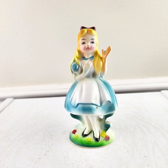 Walt Disney Productions Wales Japan 1960 Alice in Wonderland Figurine